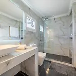 Roys Blu Gasthof 3*