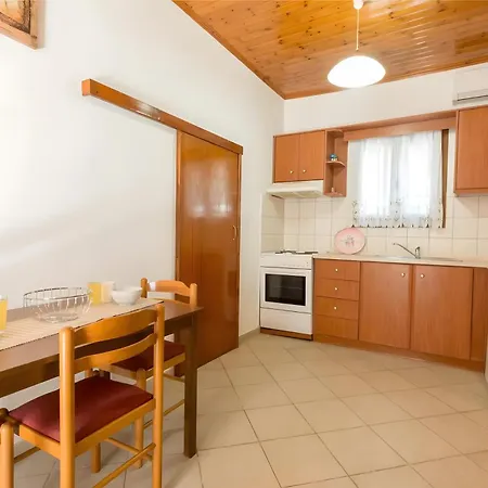 Guest house Roys Blu Kavos