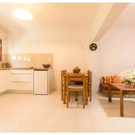 Roys Blu Guest house Kavos
