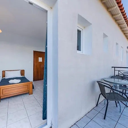 Guest house Roys Blu Kavos