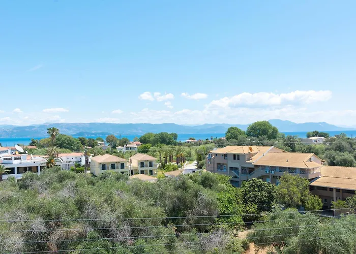 Πανσιόν Roys Blu 3*