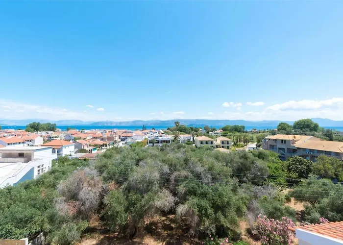 Πανσιόν Roys Blu Κάβος